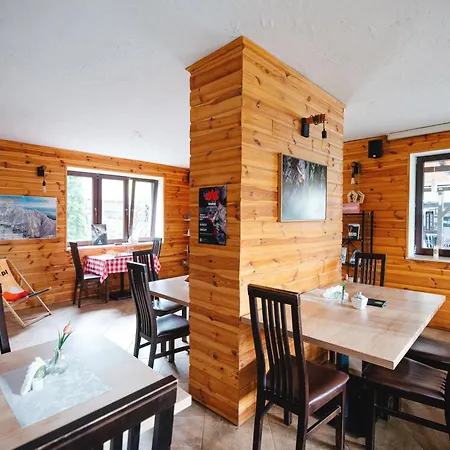 Ipw Cafe & Hostal *